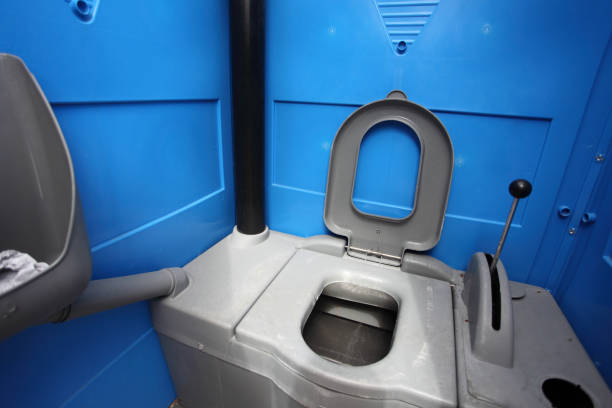 Best Porta potty delivery and setup  in Kahaluu Keauhou, HI